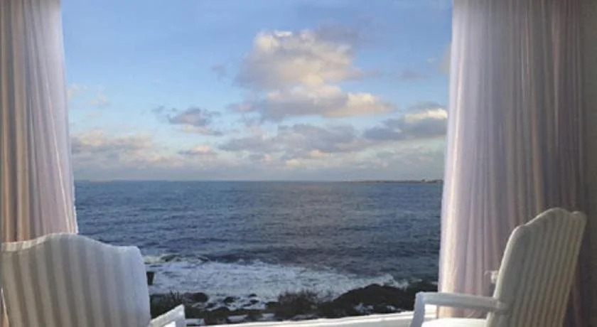 The Quarterdeck Inn by the Sea