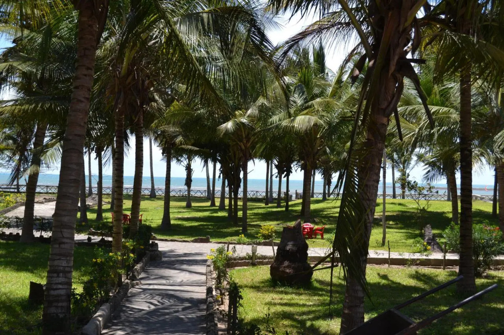 Oceanic Bay Hotel & Resort