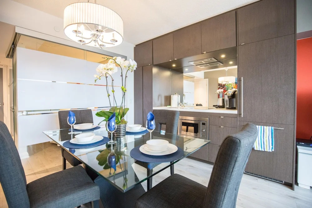 Jet Furnished Suites Yorkville
