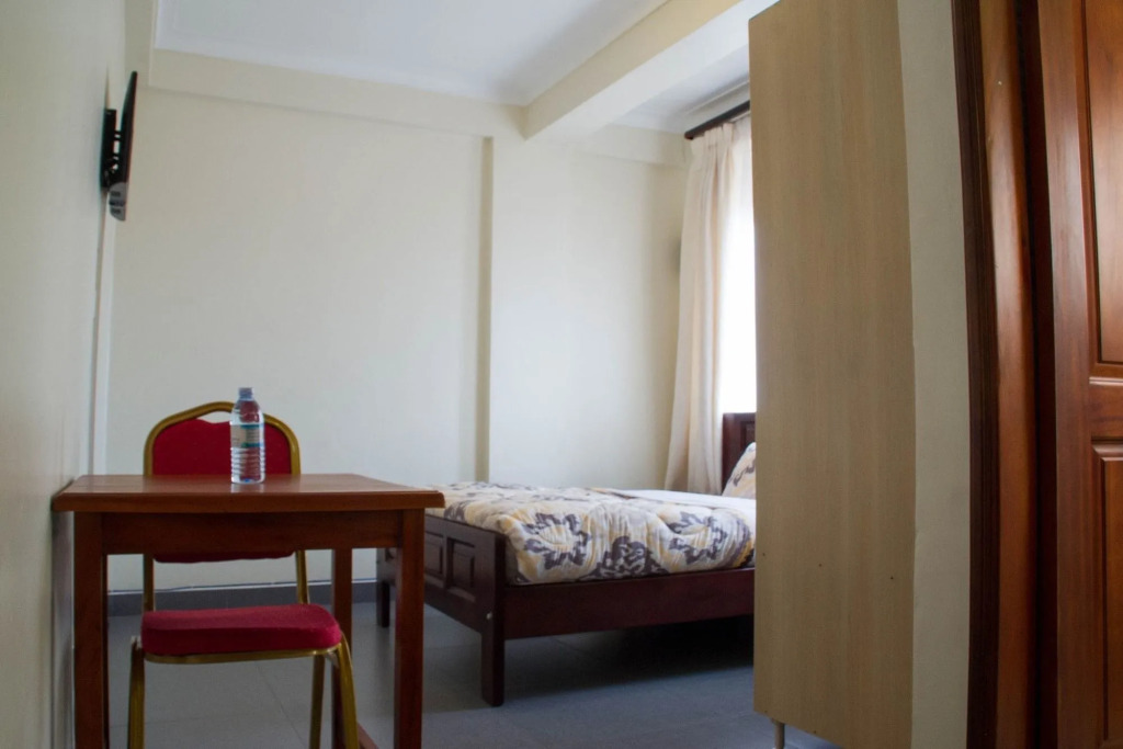 Kenendia Hotel