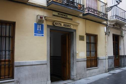 Hostal Jardines