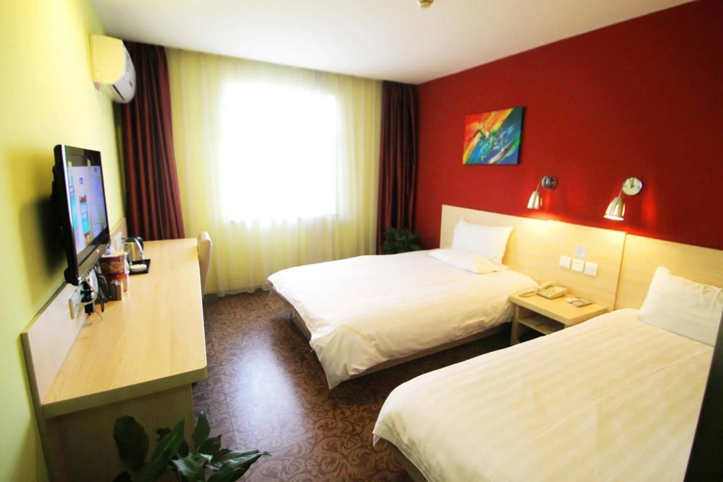 Fast 109 Hotel
