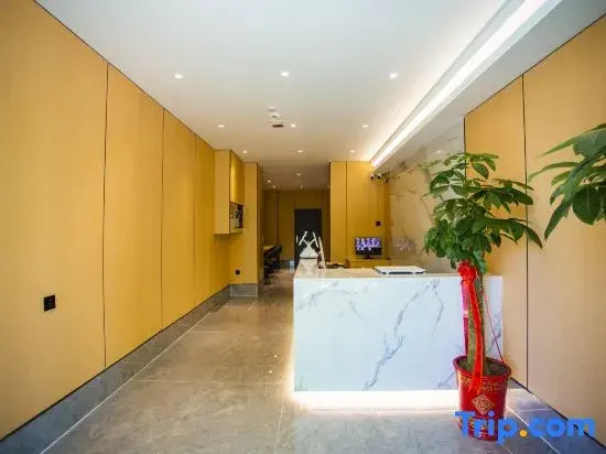 Rujia Pebble Hotel (Ancient City of Kashgar Kunlun Tower)