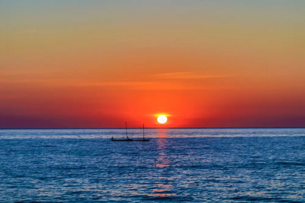 LAGUNA BEACH