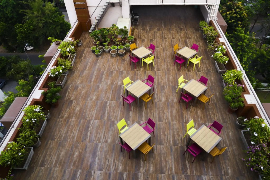 OYO Premium Vastrapur Lake