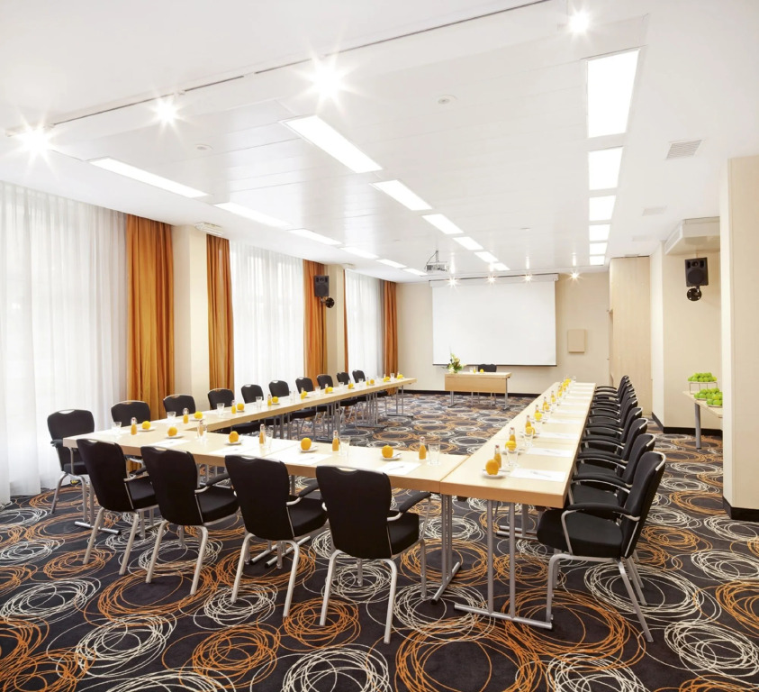 Mövenpick Hotel Nürnberg Airport