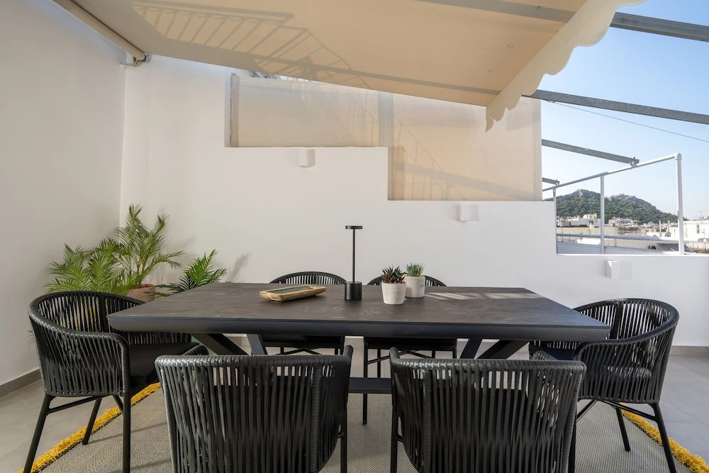 Seven Hills, Boutique Apartments