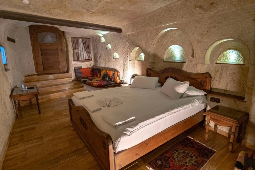 Kemerhan Cave Suites