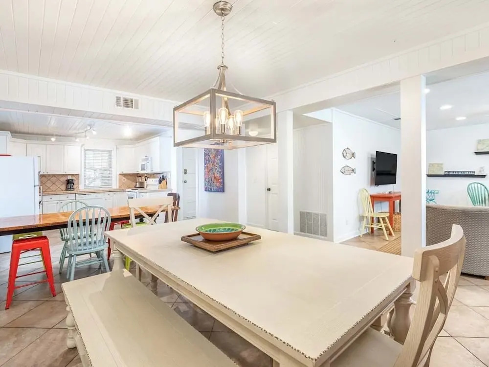 Bikini Bottom by Tybee Vacation Rentals