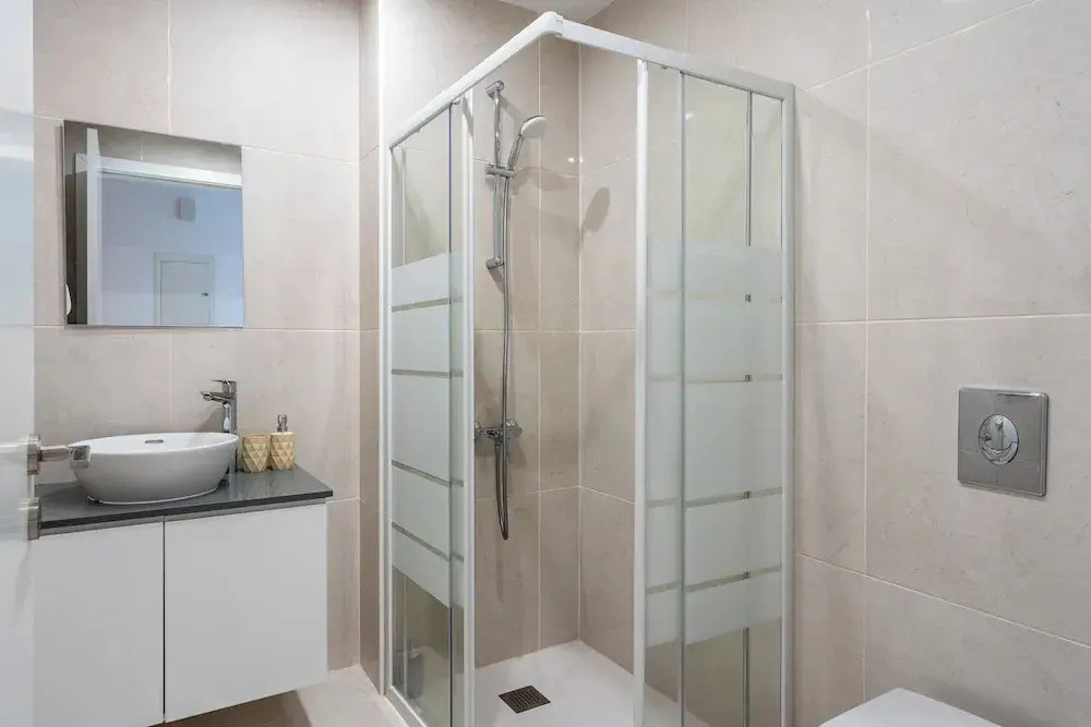Valleria - 2 BR Apt W Pool in Larnaca