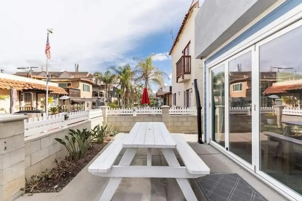 Island Paradise 4BR Combo Sleeps 16