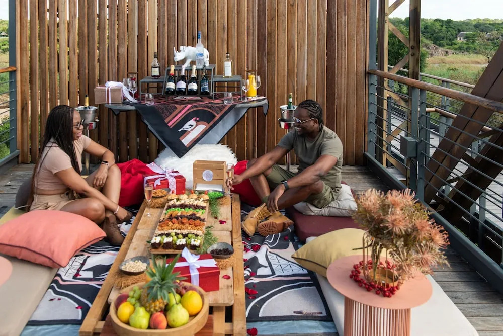 Kruger Shalati - Train on The Bridge & Garden Suites