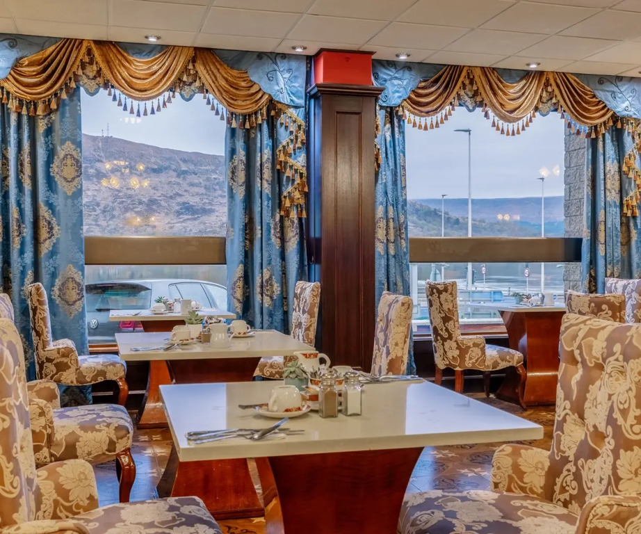 Muthu Fort William Hotel