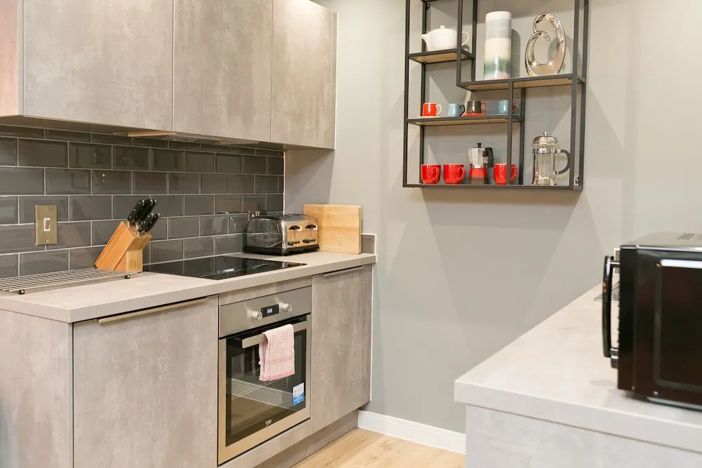 Stylish warehouse apartment in Central Cardiff