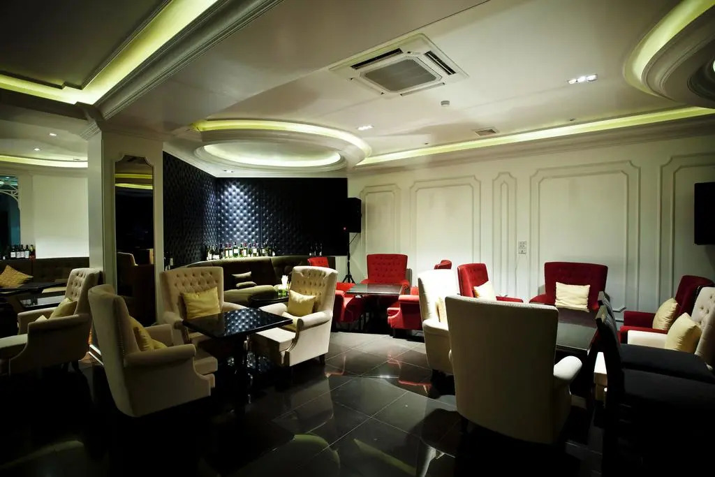 Dheva Mantra Resort