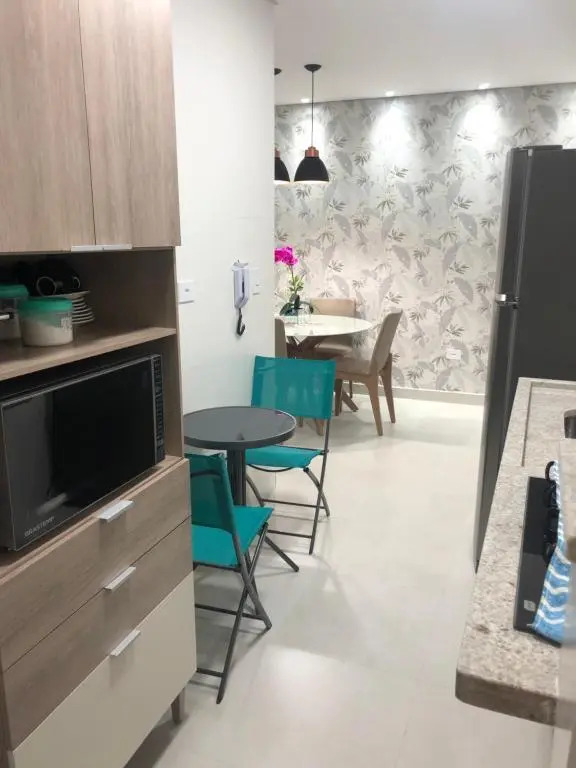 Apto com 01 Dormitório a 50 metros da Praia Bairro Boqueirão