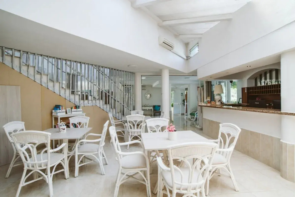 Alper Apartments