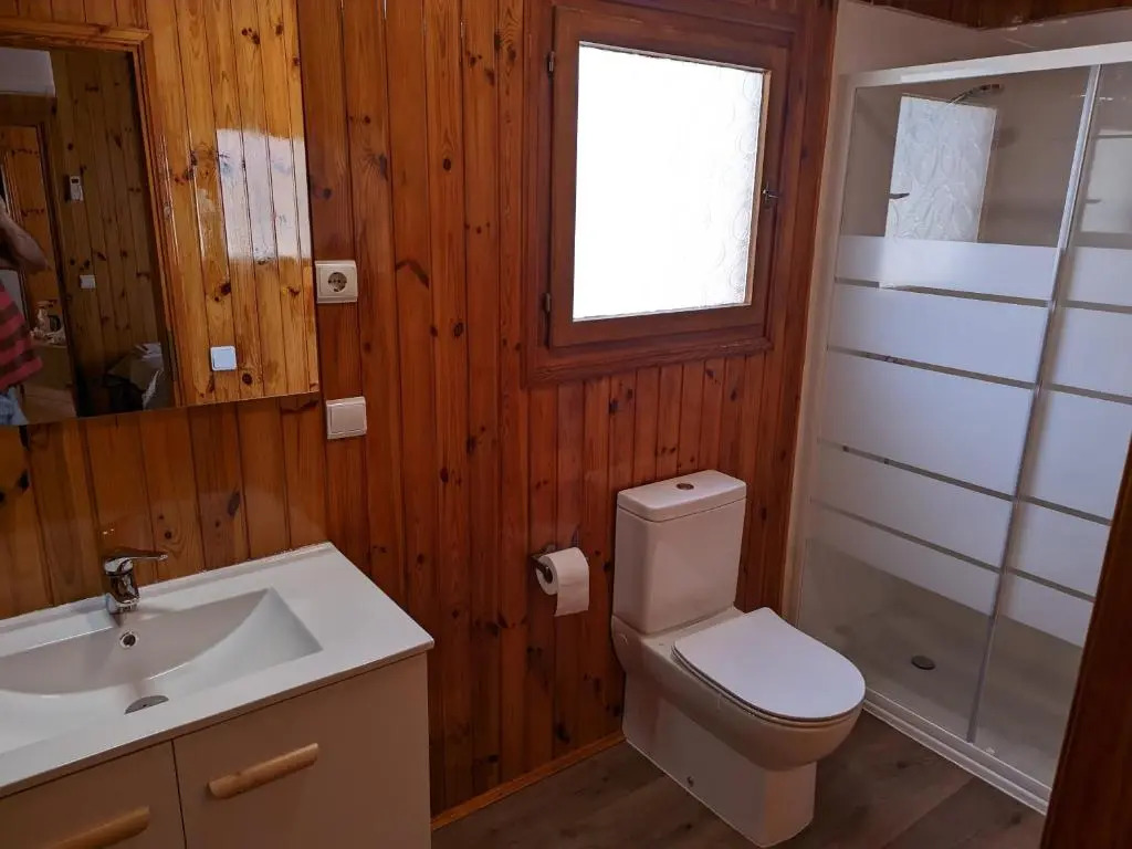 Bungalow con piscina cerca de la playa de Torre del Mar Ideal familias