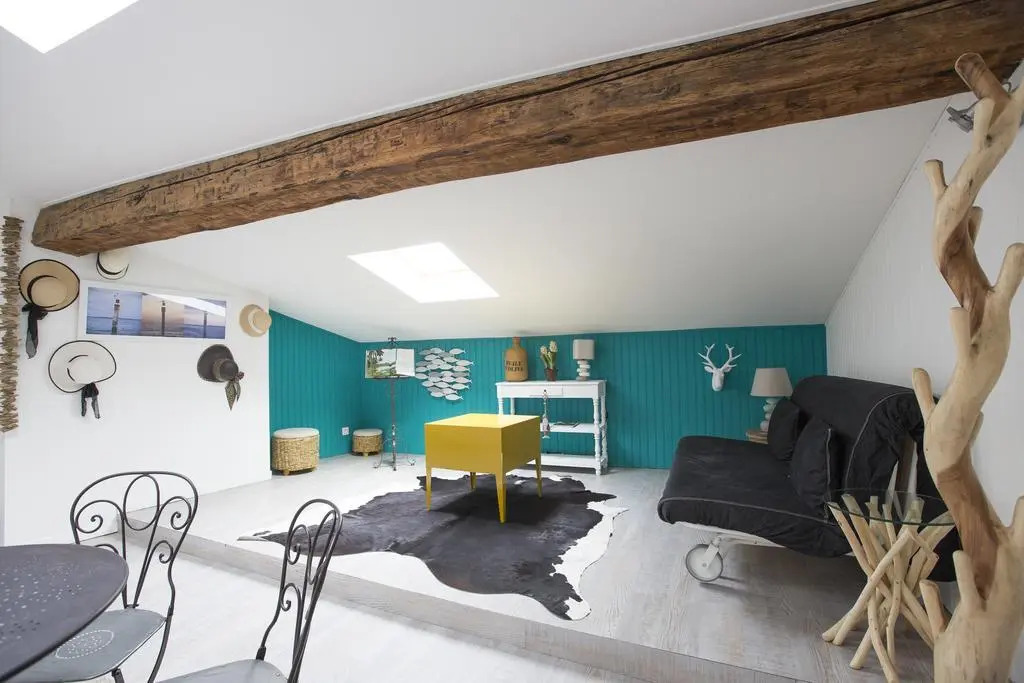 Une Chambre Chez Dupont