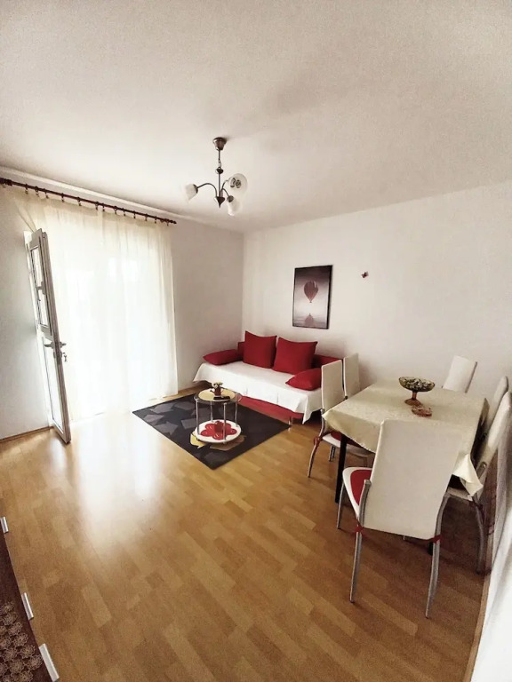 Apartment Jema