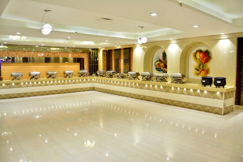 SK Crown Park Naraina