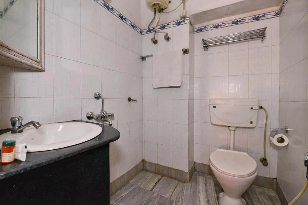 OYO 3436 Shree Utsav Palace Guest House