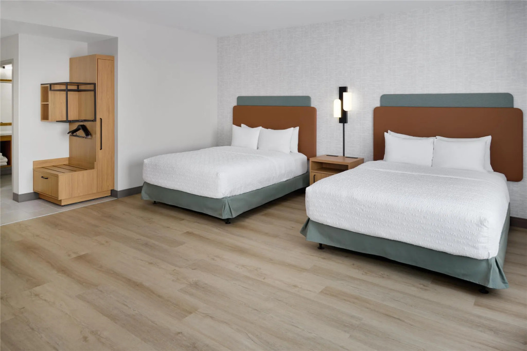 Hampton Inn by Hilton Midland West
