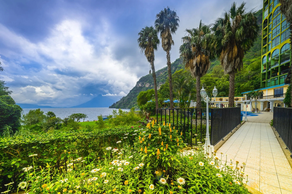 Hotel La Riviera de Atitlan