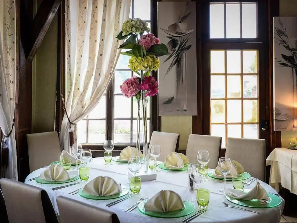 Logis Hôtel Restaurant Spa Lauberge Du President