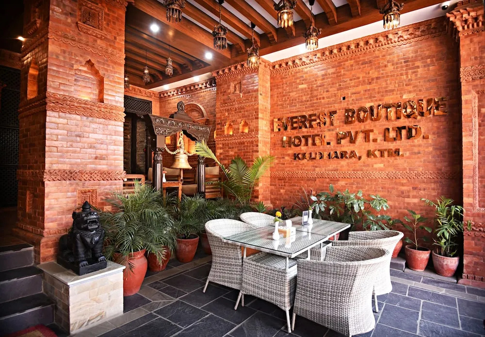 Everest Boutique Hotel - Your Heritage Home