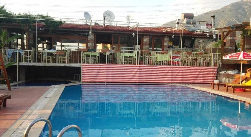 Evita Apart Hotel