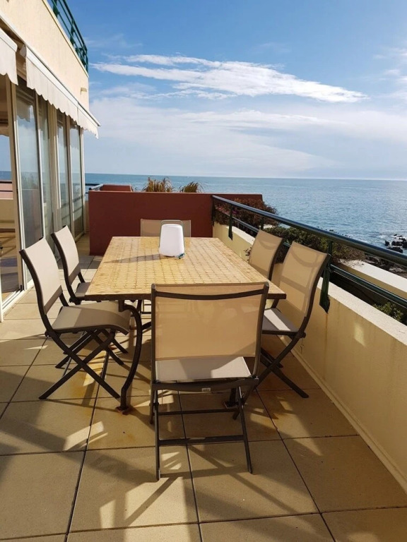 Sete Appartement T3 Face A La Mer