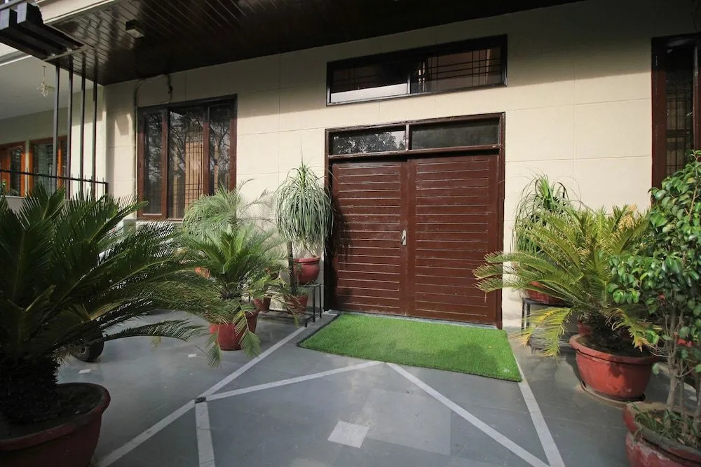 OYO 65771 New Era Residency