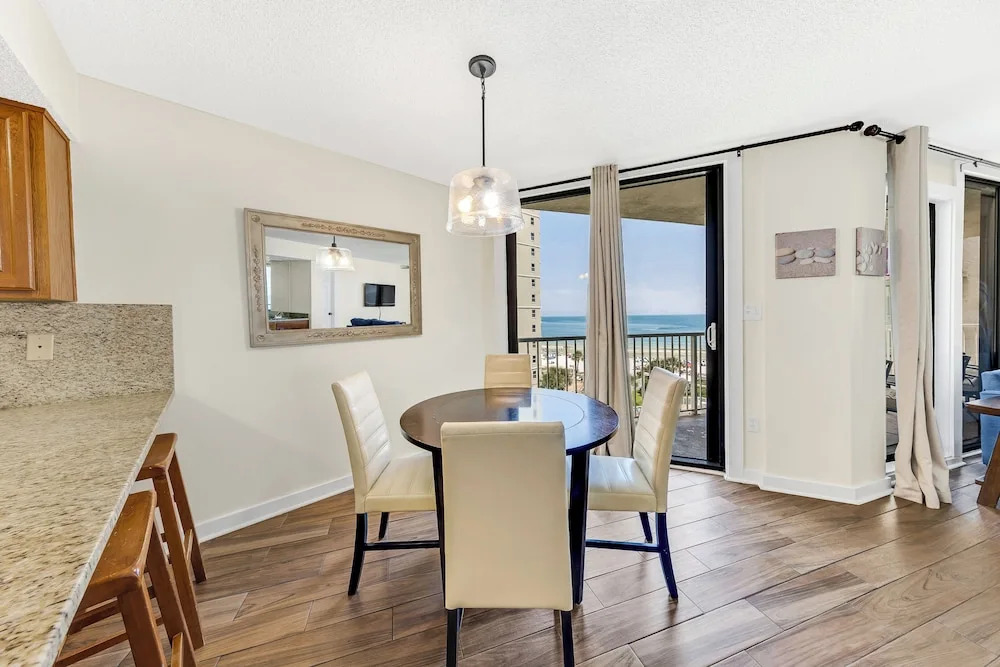 Seaside Beach & Racquet 5614