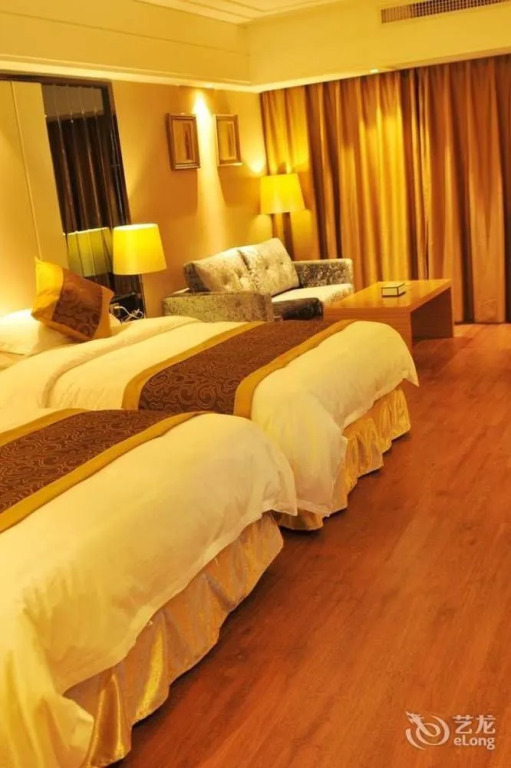 Xishuangbanna Harbour Side International Hotel