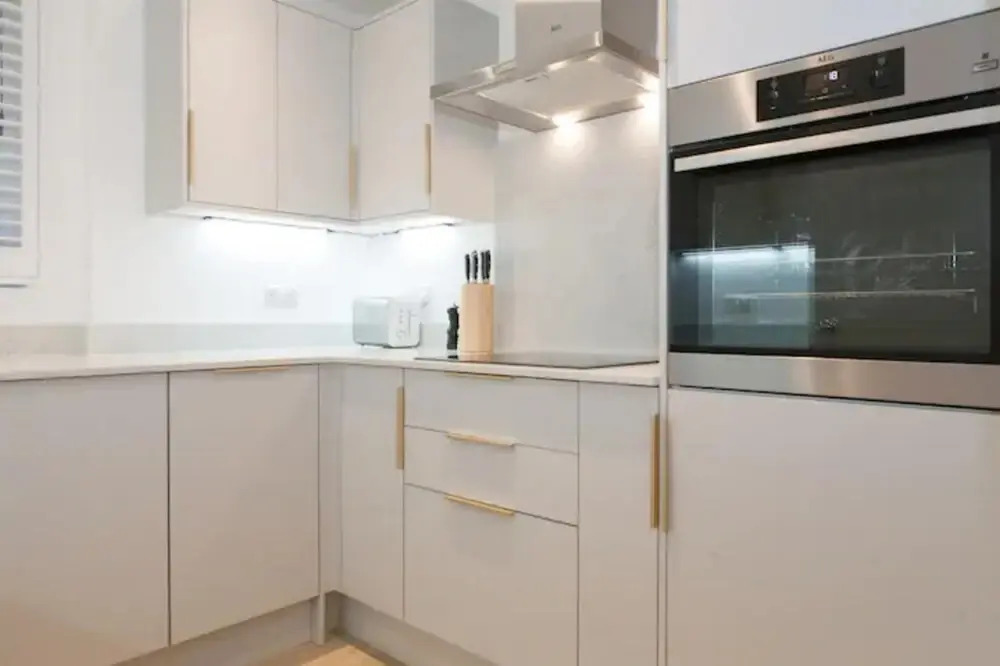 Stunning Newly Refurbished 2BD Shoreditch Flat