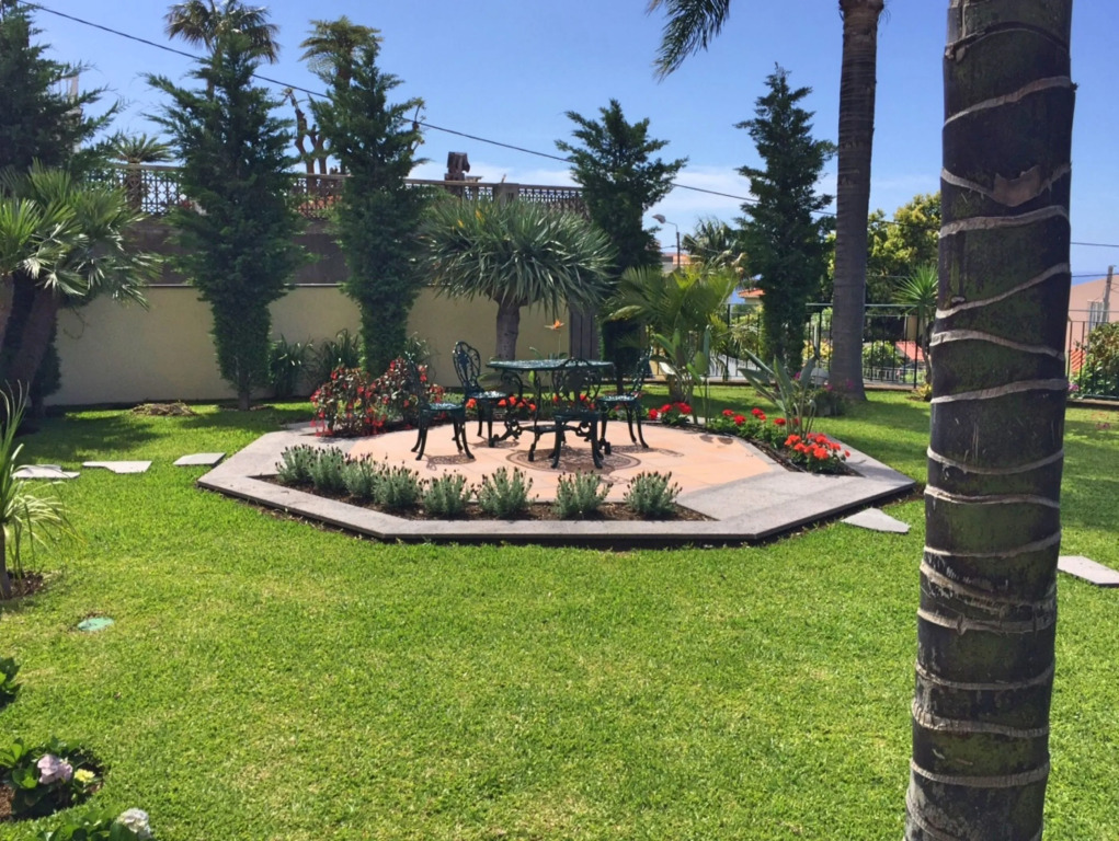 Height of luxury, stunning spacious villa with large indoor pool |Villa Luzia