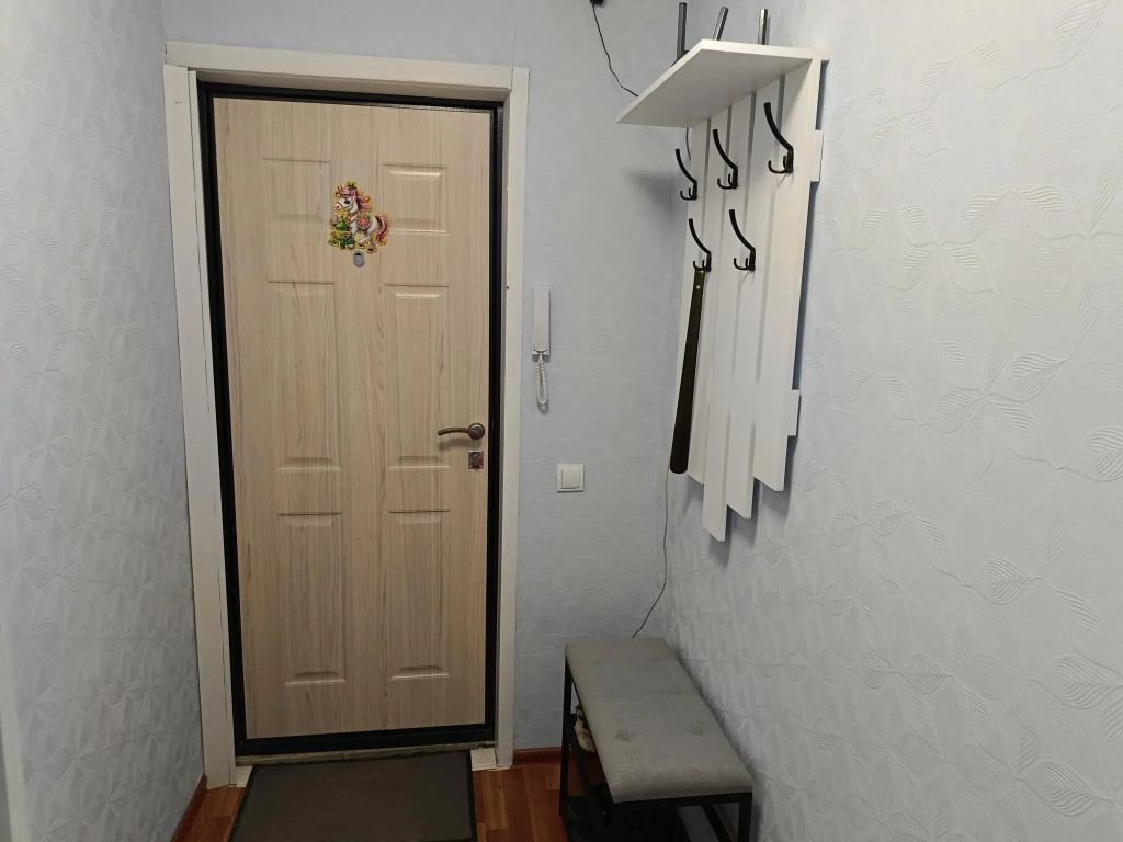 Двушка на Карбышева 120