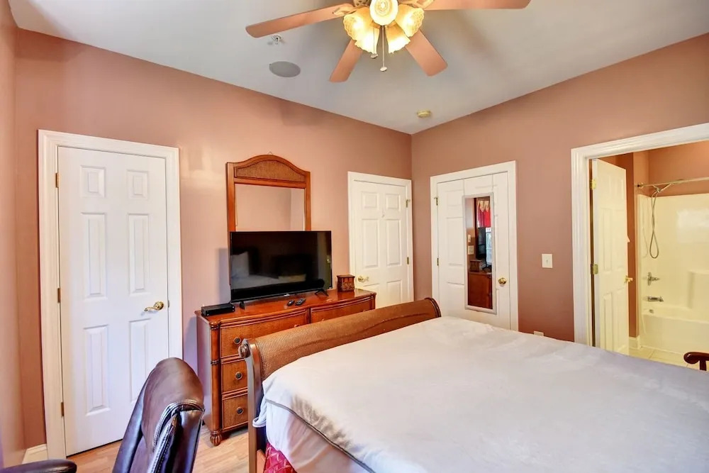 4803 Bovardia Place #204 3 Bedroom Condo