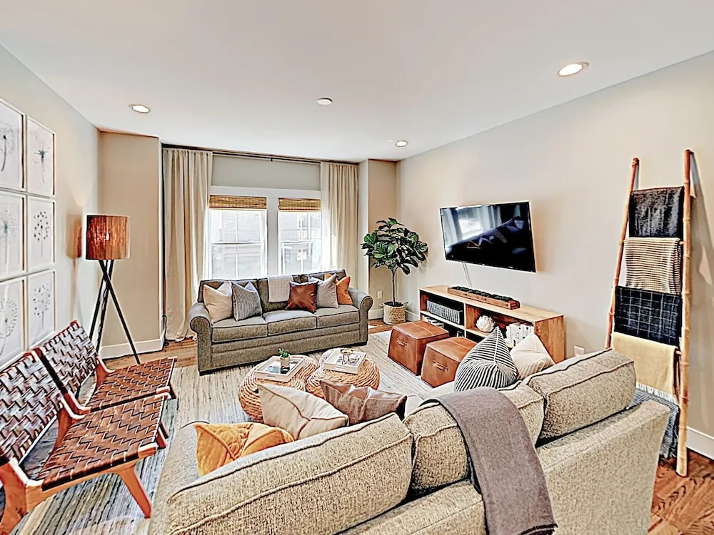 New Listing! Weaver: A Modern Lake Louise Gem 4 Bedroom Home