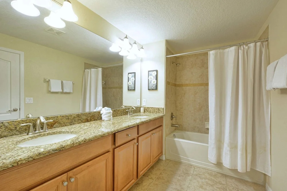 Paradise Palms 5 Bed Townhome w Splashpool - 3217PP