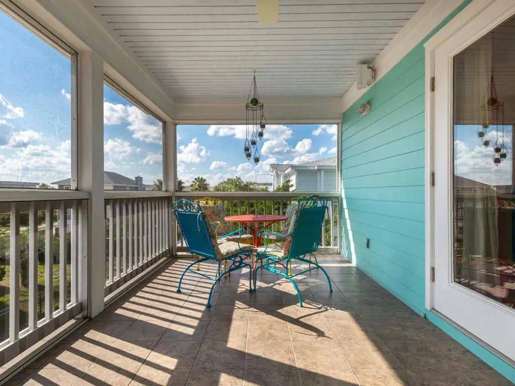 Harrisons Hideaway