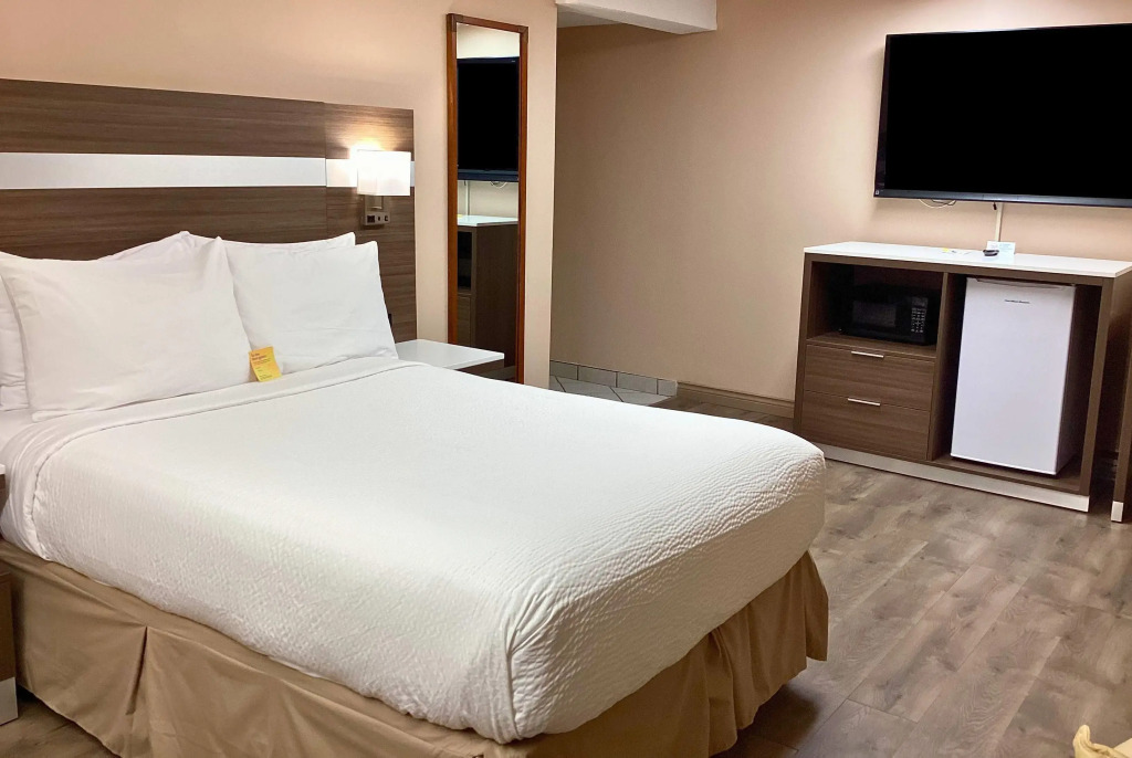 Days Inn by Wyndham Fredericton
