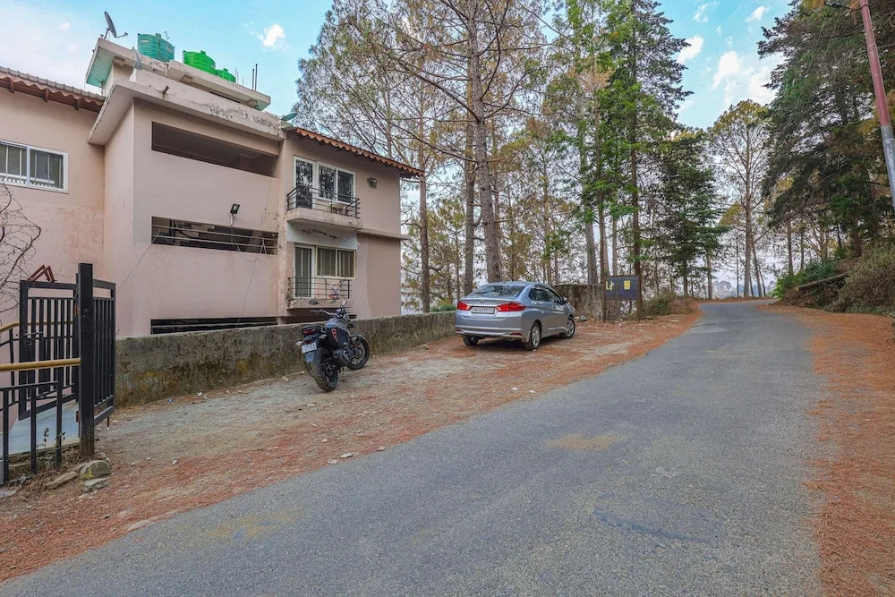 Kasbah 3 BHK by Dumnu Homes