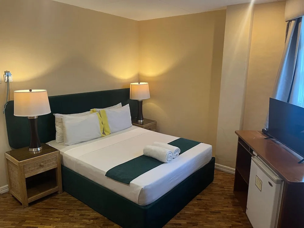 Coco Grande Hotel
