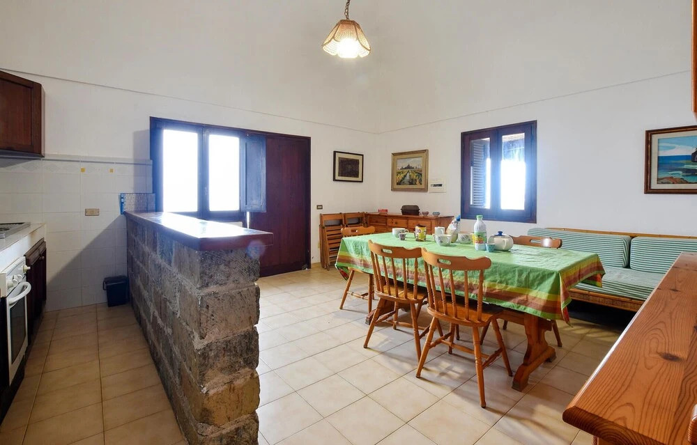 Beautiful Home in Pantelleria With Wifi and 4 Bedrooms