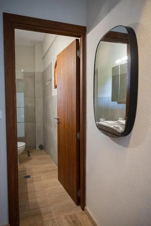 Este Luxury Apartments