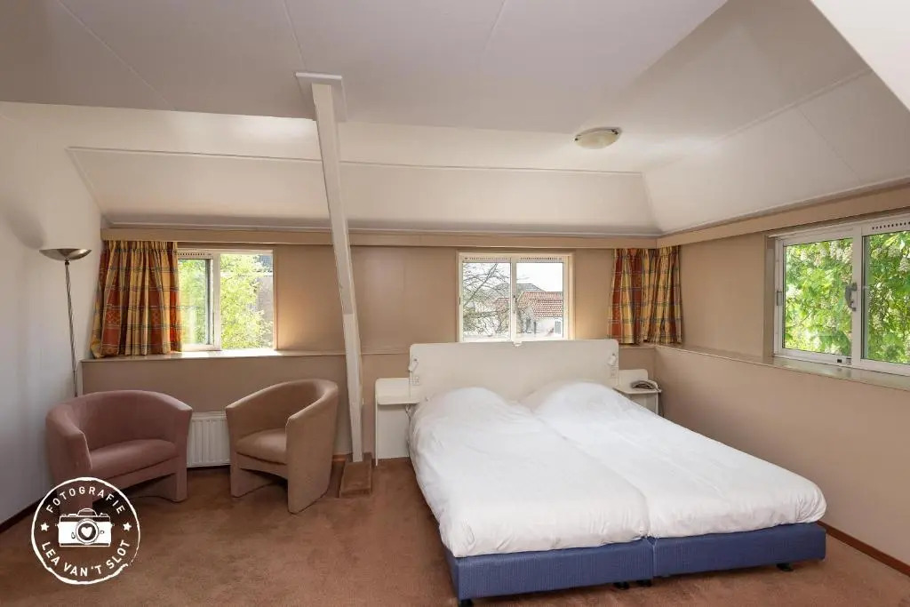 Hotel Bom