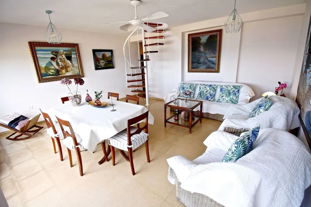Apartamento Mistral Beach