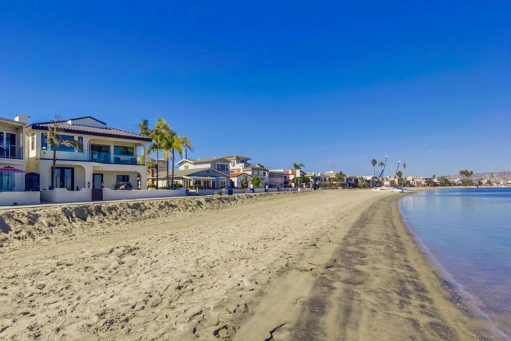 Point Break 3 2 Bedrooms 1.5 Bathroom Condo